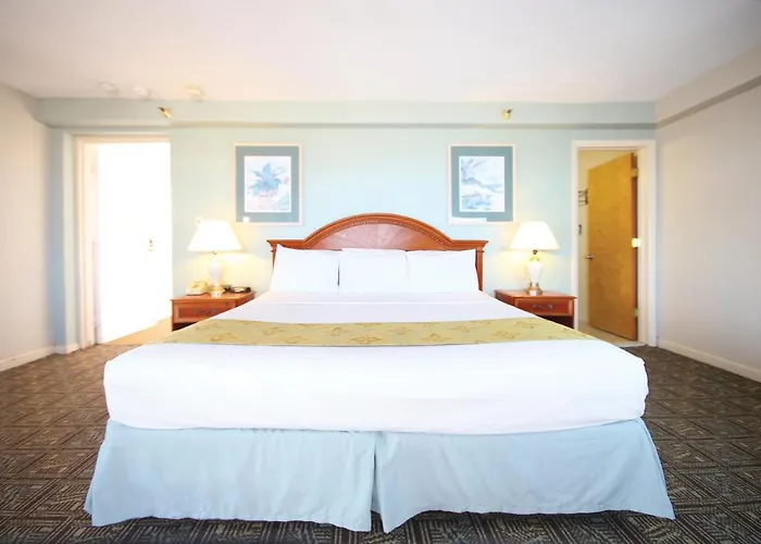 Flagship Oceanfront Hotel