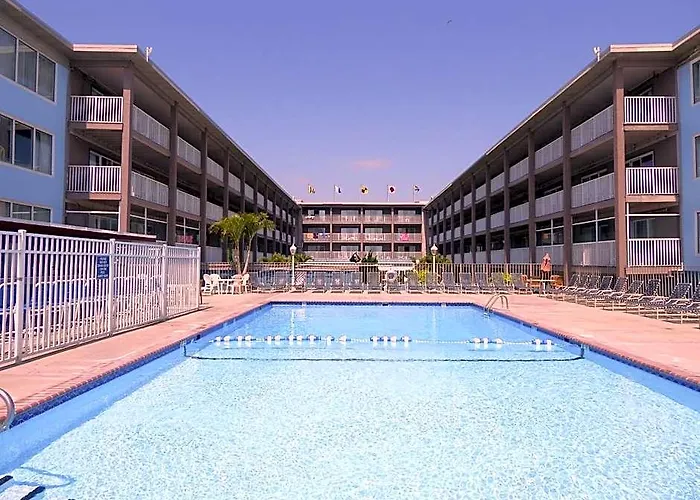 Flagship Oceanfront 2* Ocean City