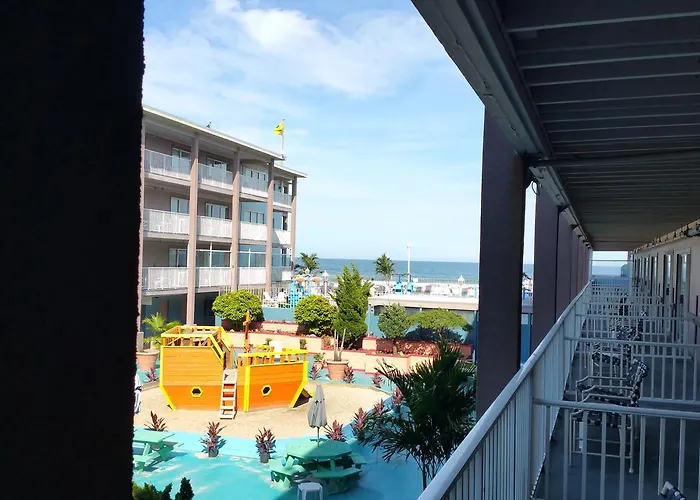 Hotel Flagship Oceanfront